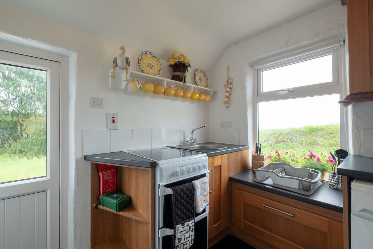 Yellow Cottage, Doolin Knockfin Cross Roads Exterior foto